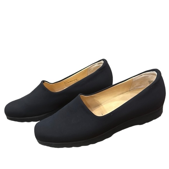 Peter Kaiser Shoes - Peter Kaiser Stretch Loafers Scalloped Bottom Casual Comfy Women’s 6.5 Black
